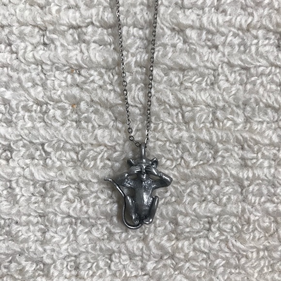 See-no-evil monkey pendant with chain - Picture 1 of 2